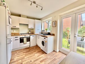 Kitchen/Diner- click for photo gallery